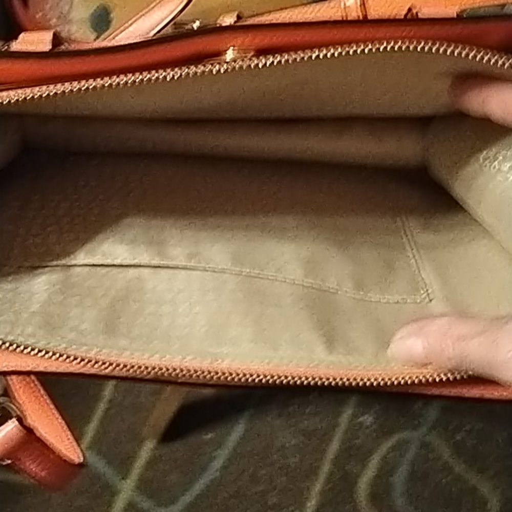 Kate Spade - Picture 4 of 6